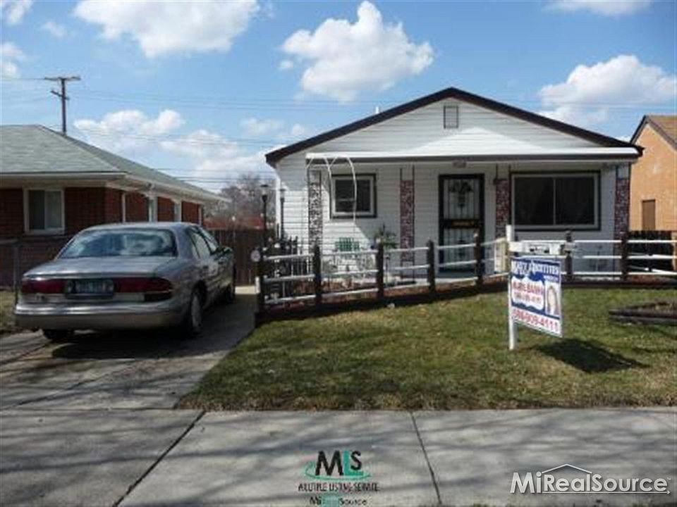 1st image of 23713 Carlisle Ave
