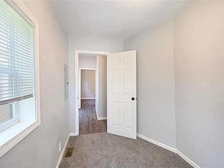 619 Kiowa St — Photo 7