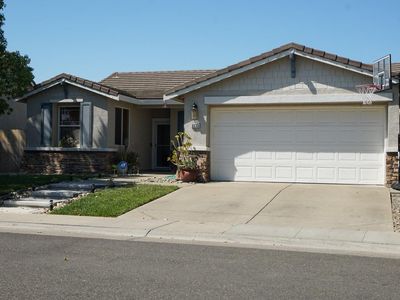 5635 Foxview Way, Elk Grove, CA, 95757