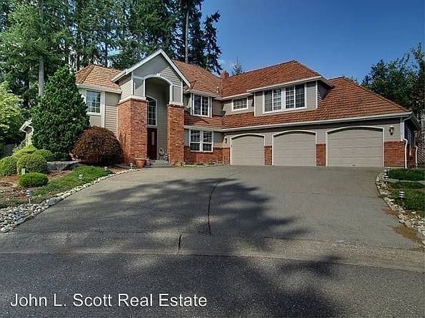 1st image of 15118 16th Ave SE