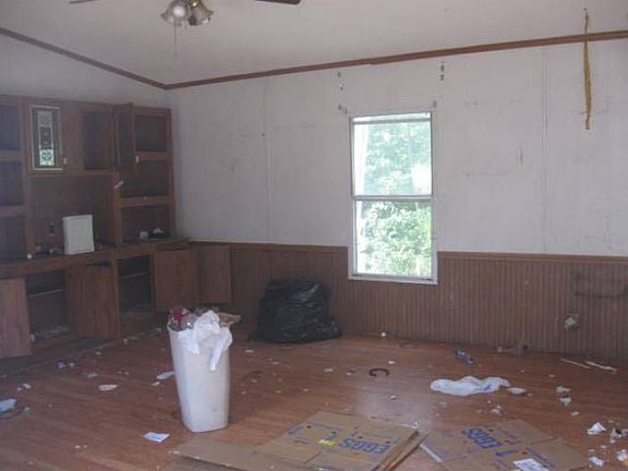 3rd image of 1631 Fm 726 W
