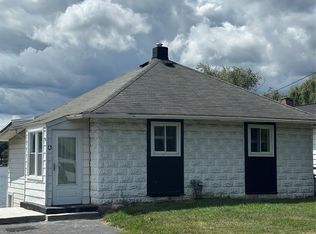 1988 S Ortonville Rd, Ortonville, MI