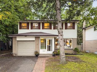 11 Gillbank Cres, Toronto, ON M1E 4H8