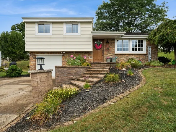 306 Wren Dr, Greensburg, PA 15601