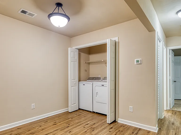 Summer Station Apartments Where Comfort Meets Coastal Living — Photo 61