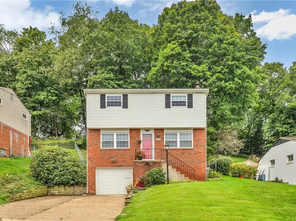 1114 McKnight Dr, Bethel Park, PA 15102