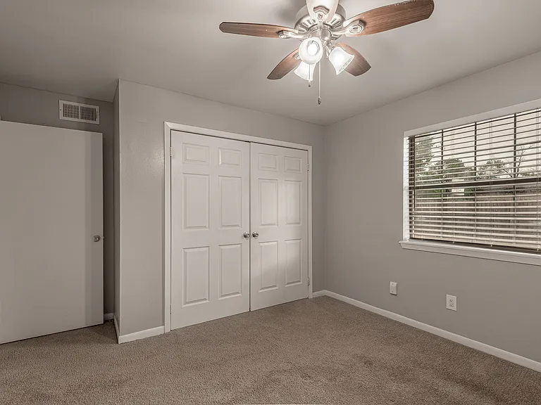 600 Palm St #10 — Photo 9