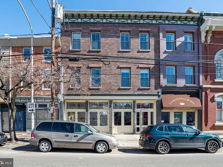 1210 N Palethorp St #203 — Photo 1