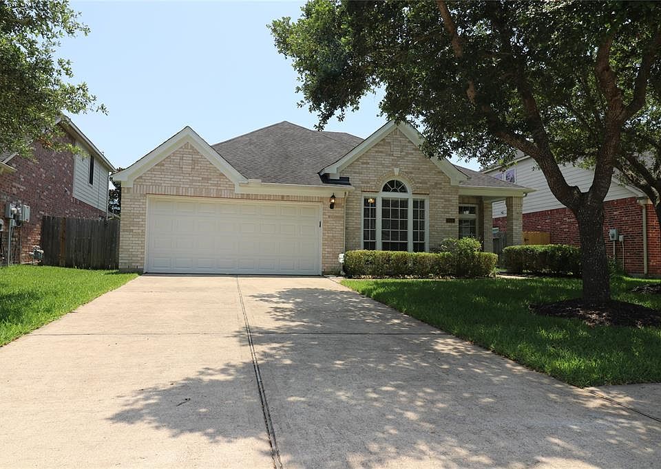 1st image of 22415 Tullis Trail Ct