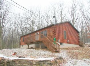 60 Juneberry Dr, Hawley, PA 18428