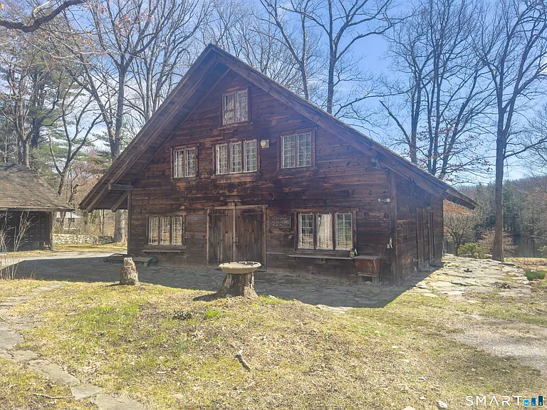 45 Hoppen Rd #MAIN HOUSE — Photo 2