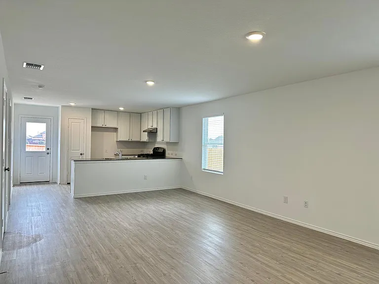 6702 Willow Lndg — Photo 18