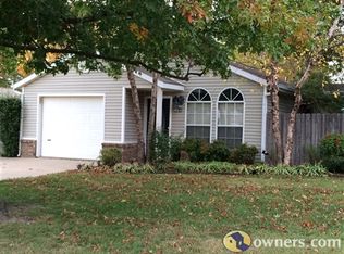 498 E Mimosa Ln, Fayetteville, AR 72703