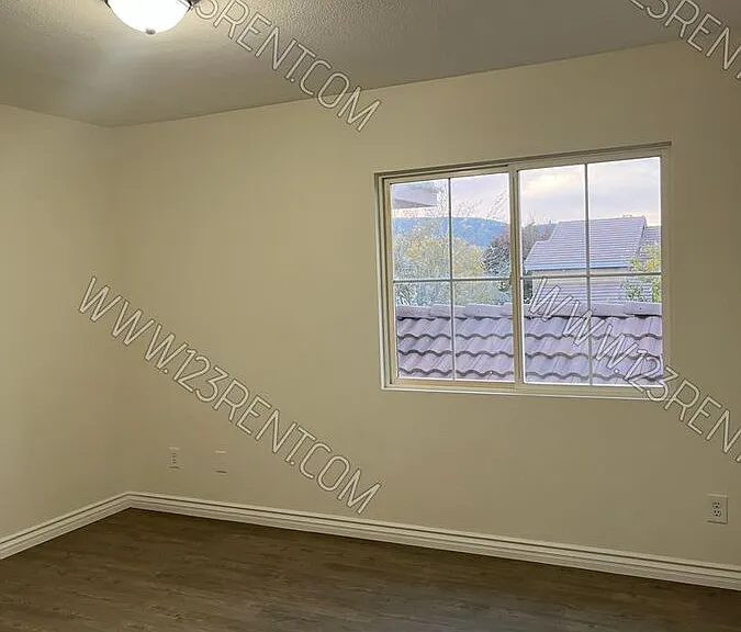 5640 W Avenue L4 — Photo 32