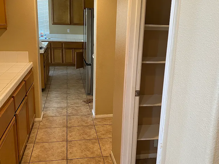 14684 Tilden Ln — Photo 36