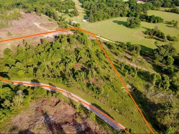 5800 Old 98 Rd, Valliant, OK 74764