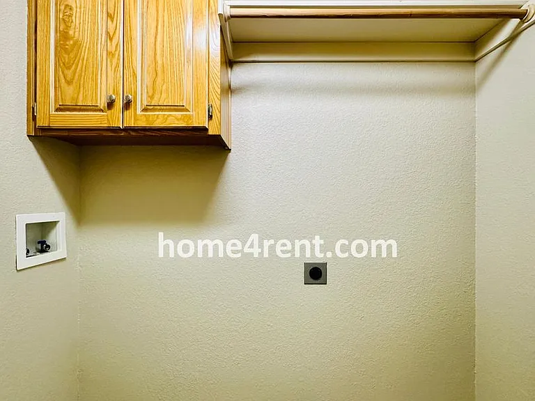 14236 W 153rd St — Photo 27