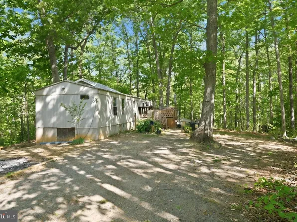 13025 Thunder Rd, King George, VA 22485