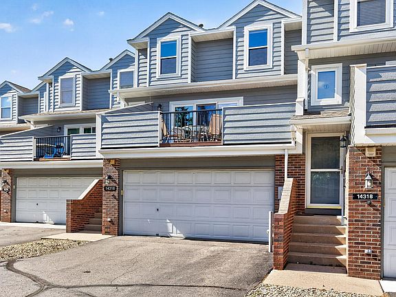 3rd image of 14316 Estates Ave