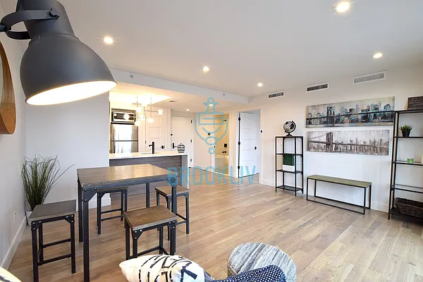 Rented by null | media 6