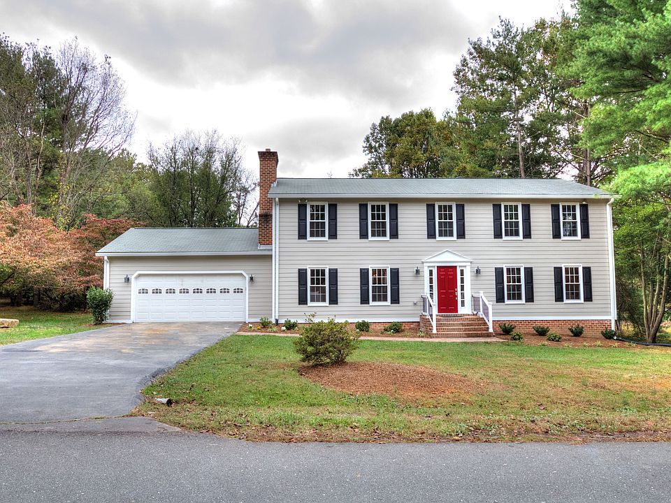 1st image of 10202 Forest Lake Dr