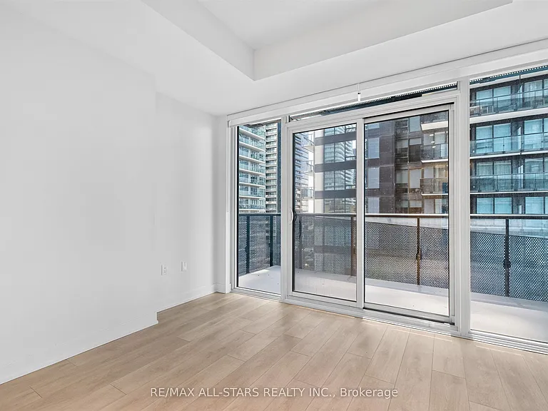 127 Broadway Ave #1106 — Photo 8