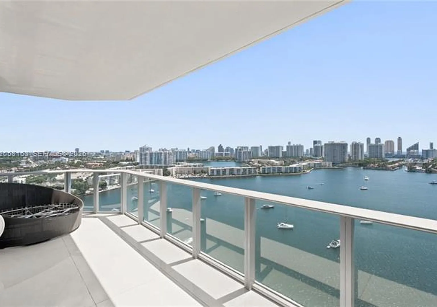 17301 Biscayne Blvd cu-2010, North Miami Beach, FL 33160 — Photo 4