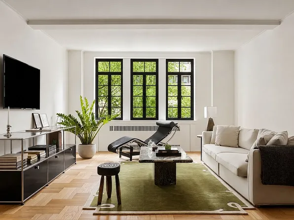 110 E 87th St APT 2A, New York, NY 10128