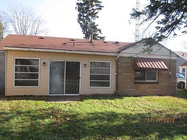 2nd image of 4021 Vogel Dr