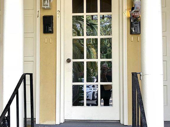 2nd image of 2328 Park St APT 4