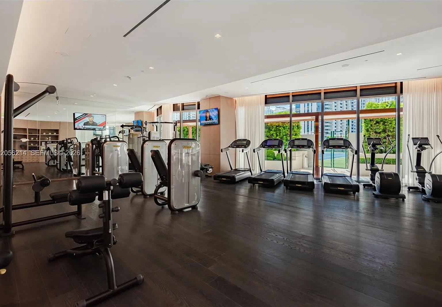 801 Sma Residences Condo — Photo 2