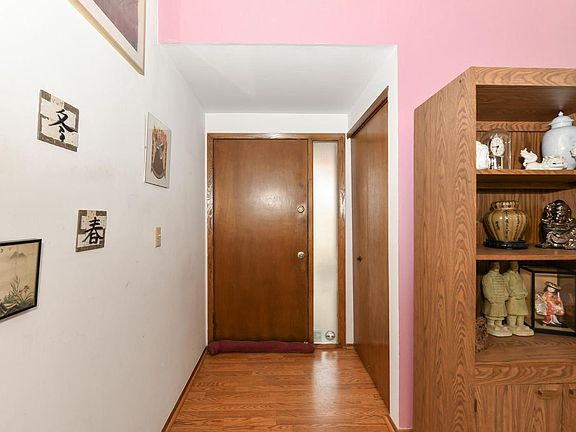 3rd image of 9632 West Bradley ROAD