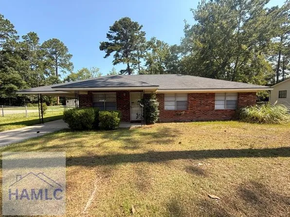 200 Becky St, Hinesville, GA 31313