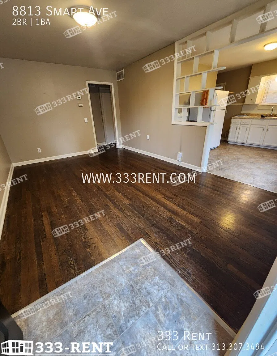 Spacious duplex with basement storage — Photo 3