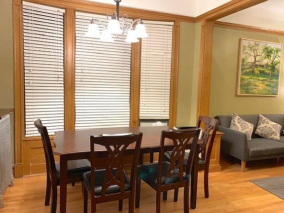 4th image of 1134 W Oakdale Ave #3F