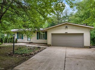 8873 Timberlink Rd NW, Canal Fulton, OH 44614