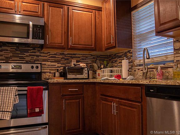 4th image of 5900 NW 44th St APT 103