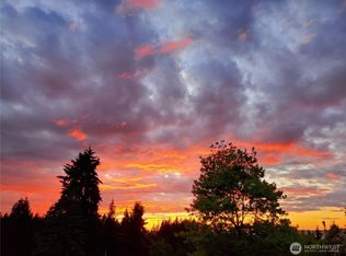 7407 180th St SW, Edmonds, WA 98026