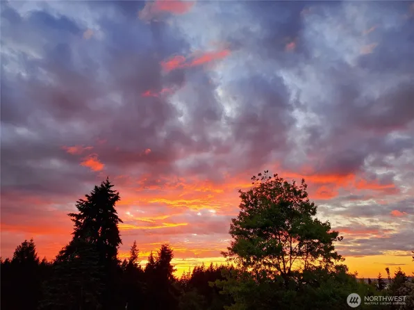 7407 180th Street SW, Edmonds, WA 98026