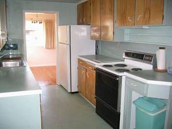 2nd image of 3914 N 15th St