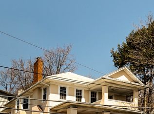 1381 Richmond Rd FL 2, Staten Island, NY 10304