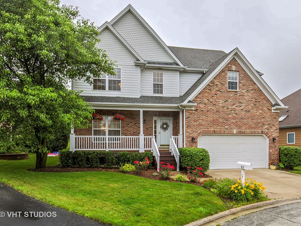 1st image of 17 Park Place Cir