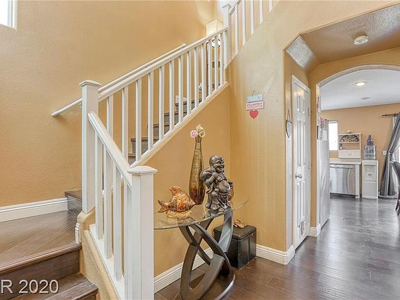 5th image of 9922 Juniper Haven Ave