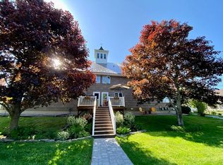 70 Whitten Neck Rd #3, Wolfeboro, NH 03894