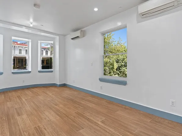 1053 New York Avenue image 2 of 9