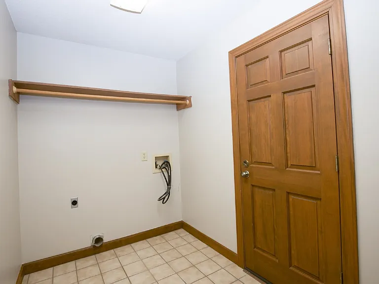 962 Water Oak Pl — Photo 33