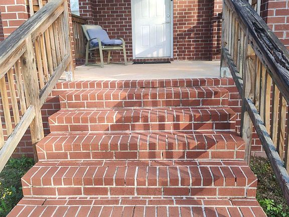 3rd image of 8241 Western Way Dr