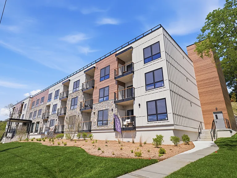25 S Riverside Ave #208 — Photo 20