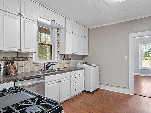 4th image of 1619 Oneal St