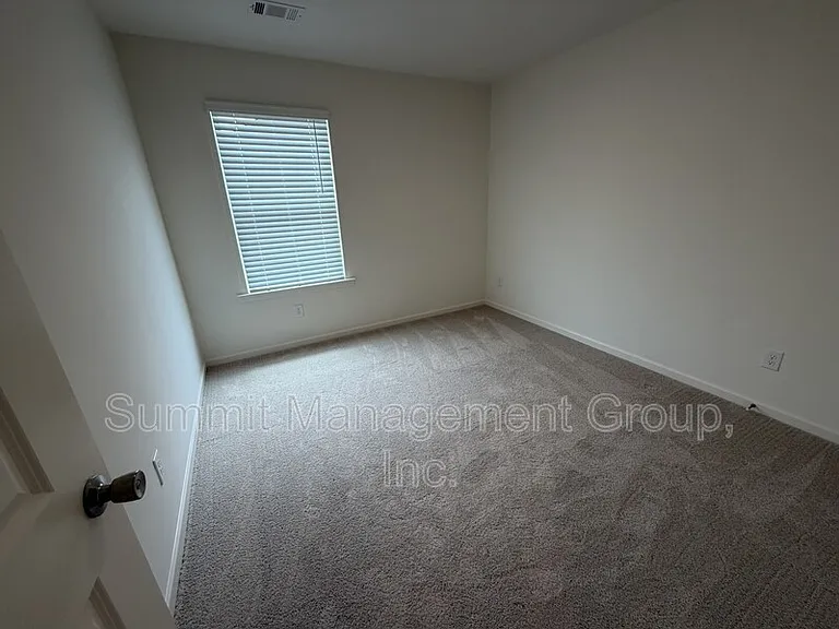 1506 Aralynn Ct — Photo 32